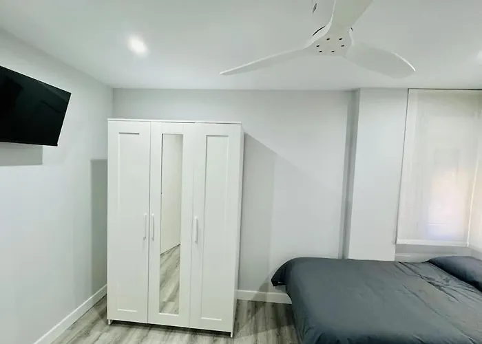 El Corner De Esquivel Grupo Ac Gestion * カディス